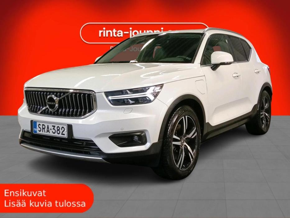 VOLVO XC40 2020