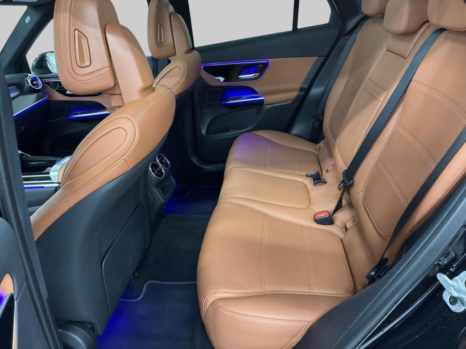 MERCEDES-BENZ GLC 2025