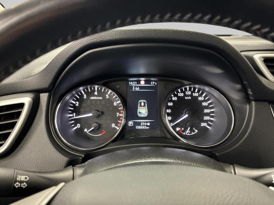 NISSAN Qashqai 2015