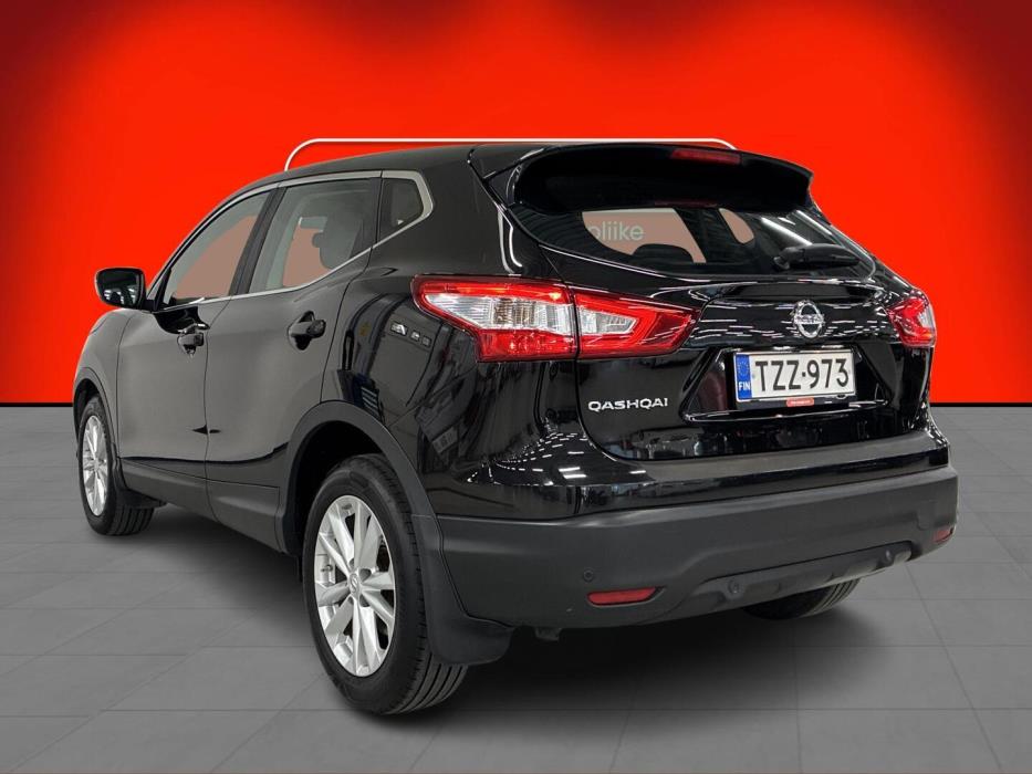 NISSAN Qashqai 2015