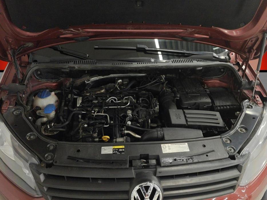 VOLKSWAGEN Caddy 2013