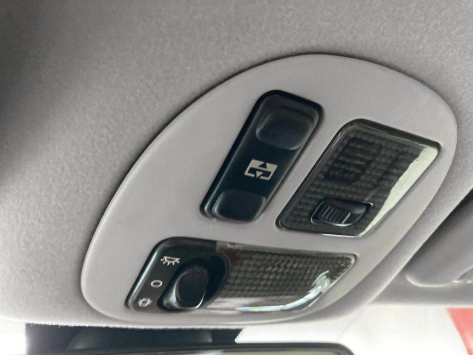 PEUGEOT 206 2004