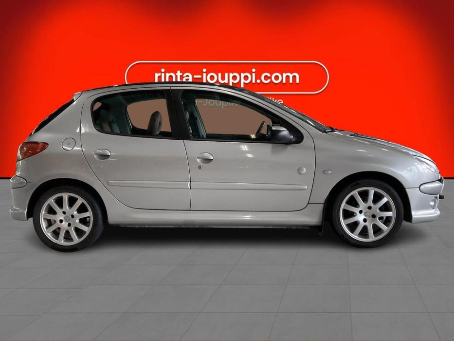 PEUGEOT 206 2004