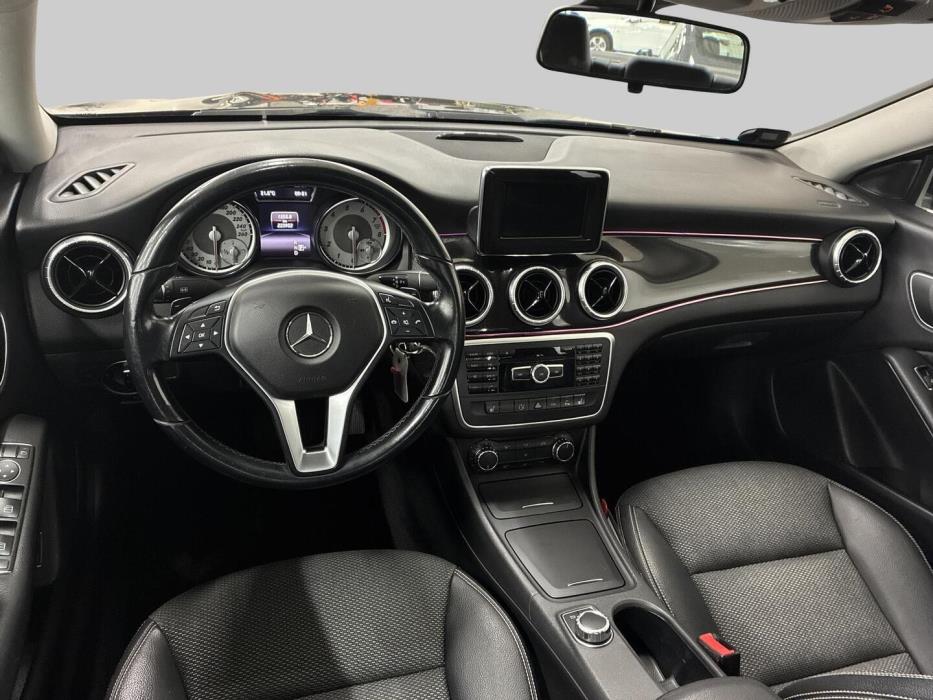 MERCEDES-BENZ CLA 2013