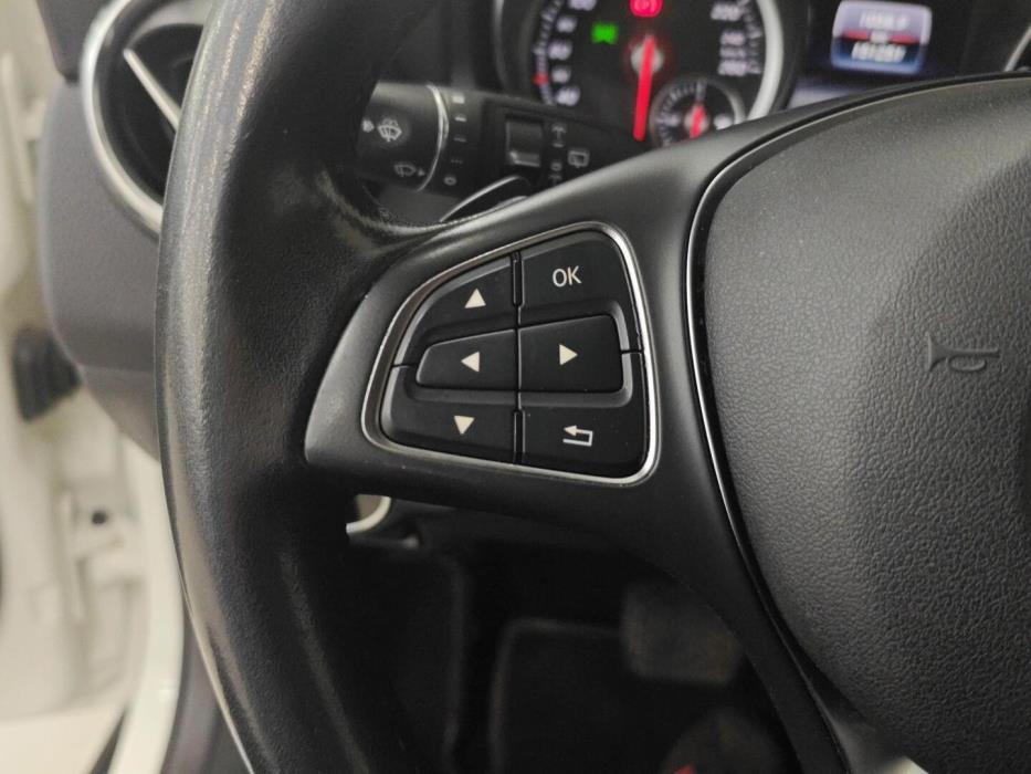 MERCEDES-BENZ GLA 2017