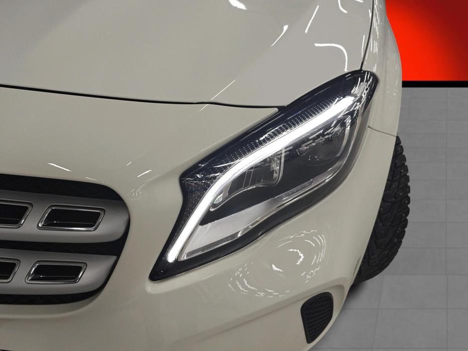 MERCEDES-BENZ GLA 2017