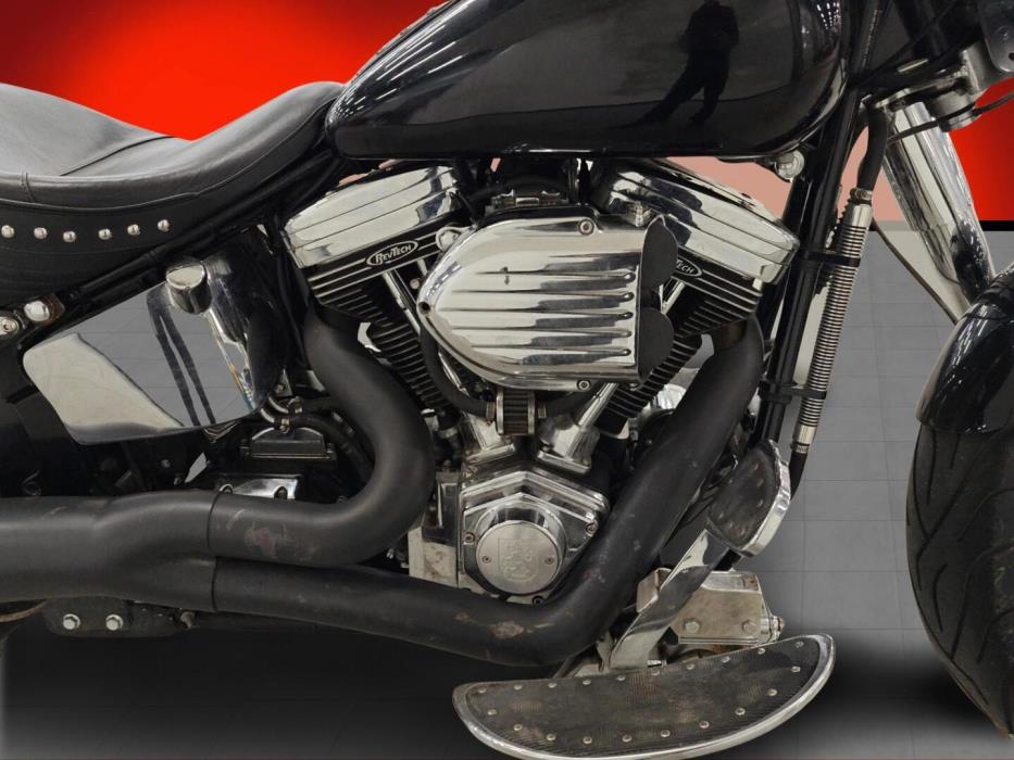 HARLEY-DAVIDSON SOFTAIL 2005