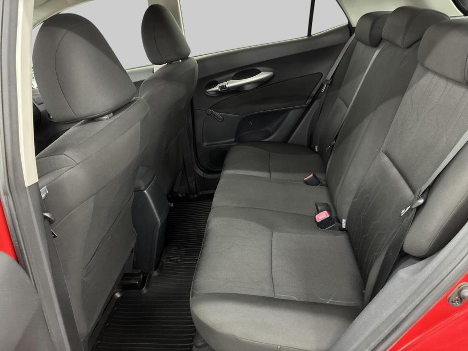 TOYOTA Auris 2011