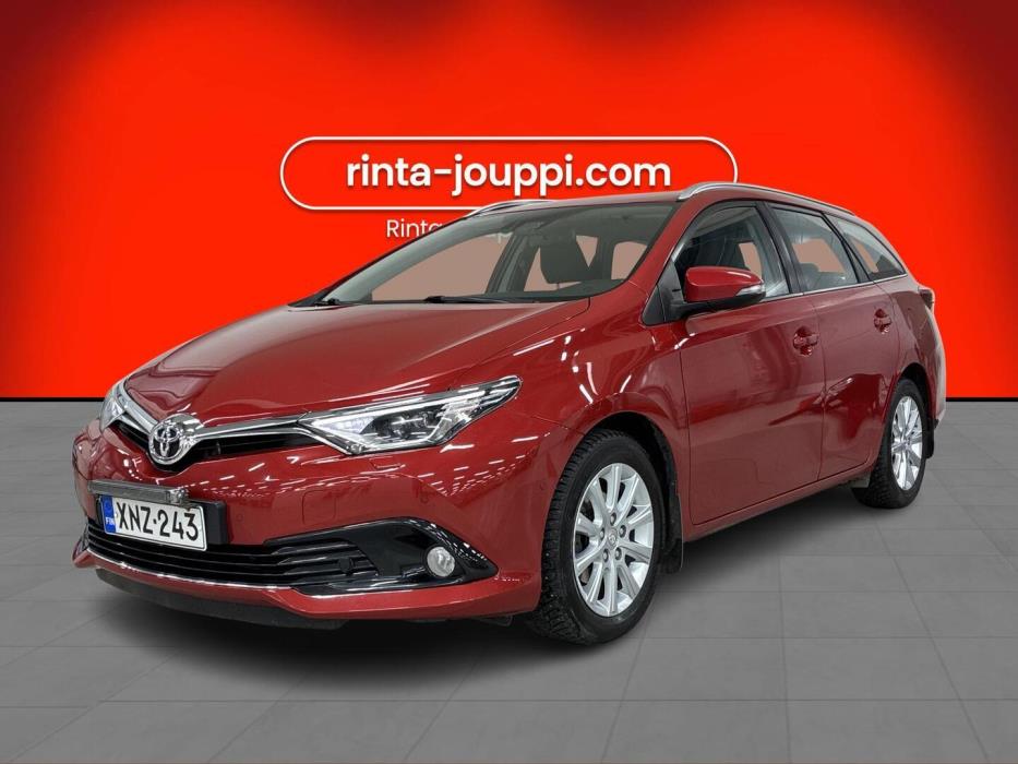 TOYOTA Auris 2015