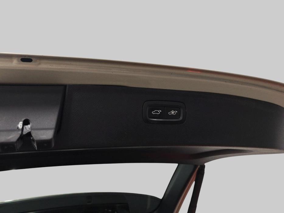 VOLVO XC90 2017