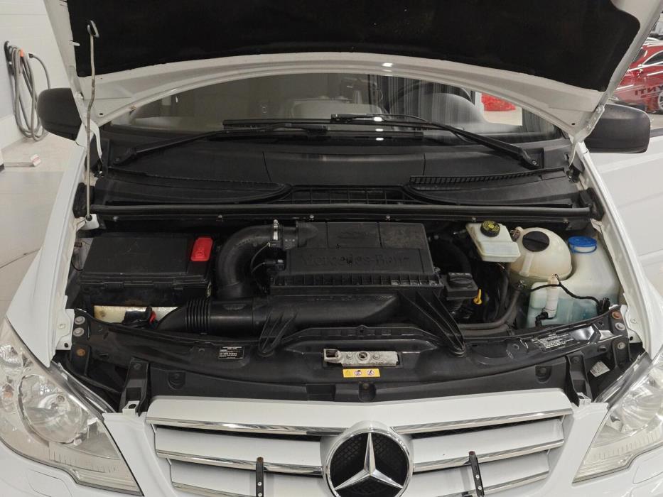 MERCEDES-BENZ Vito 2013