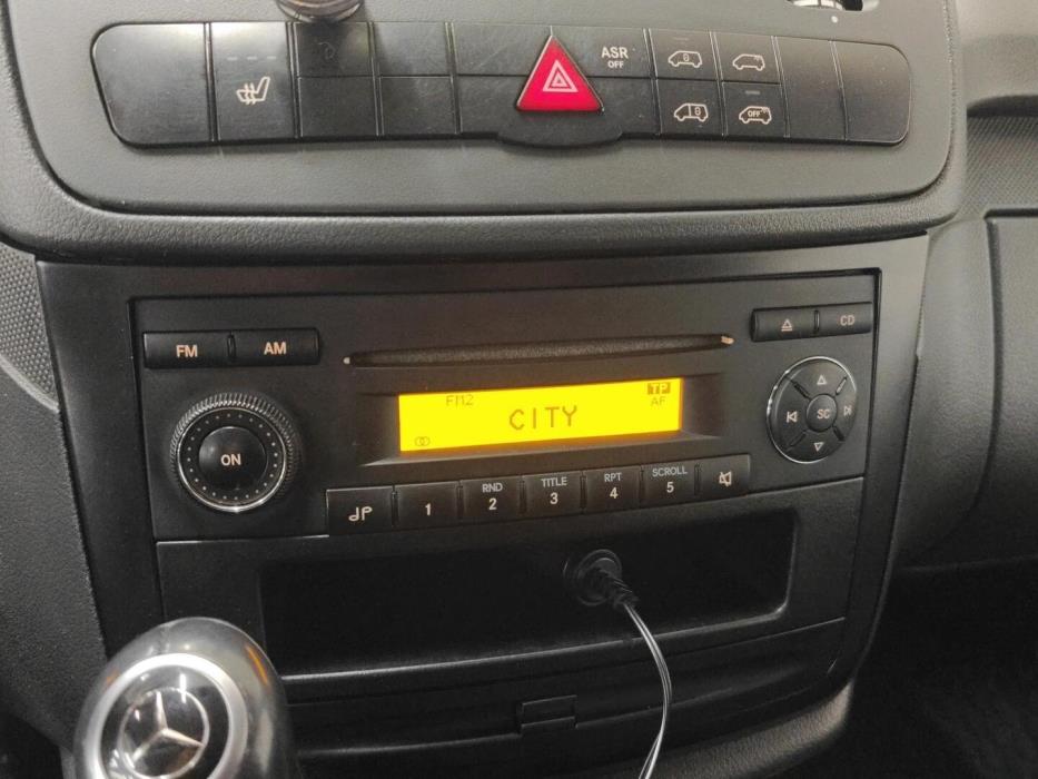 MERCEDES-BENZ Vito 2013