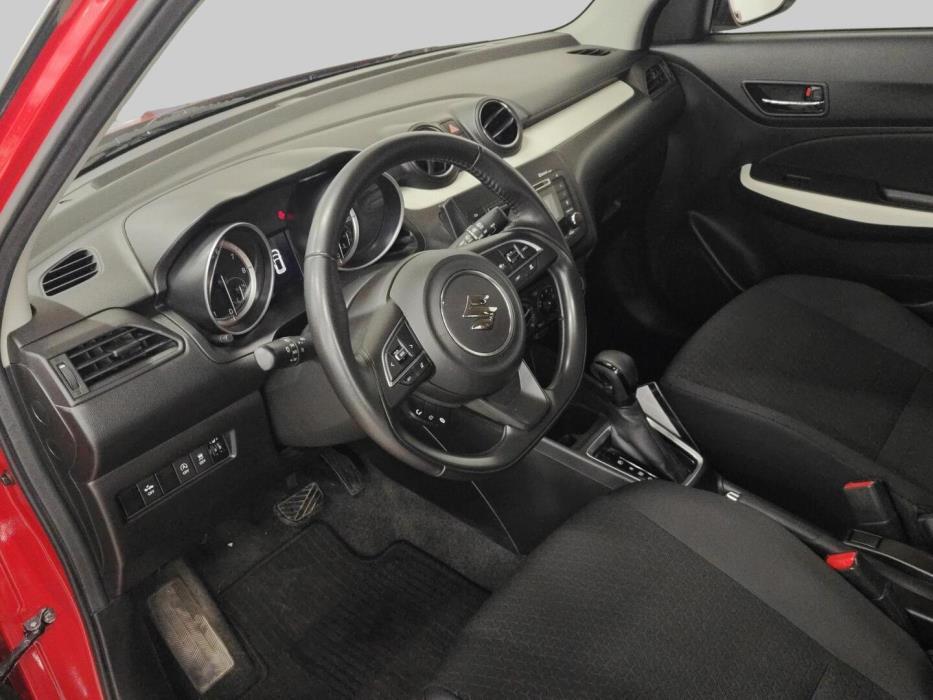 SUZUKI Swift 2022