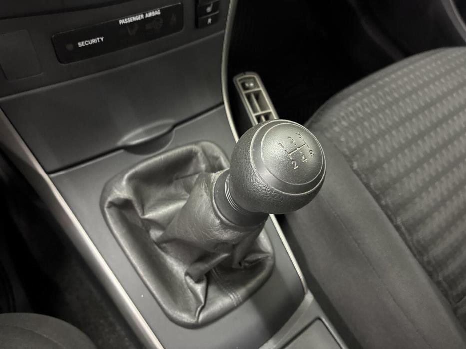 TOYOTA Corolla 2009