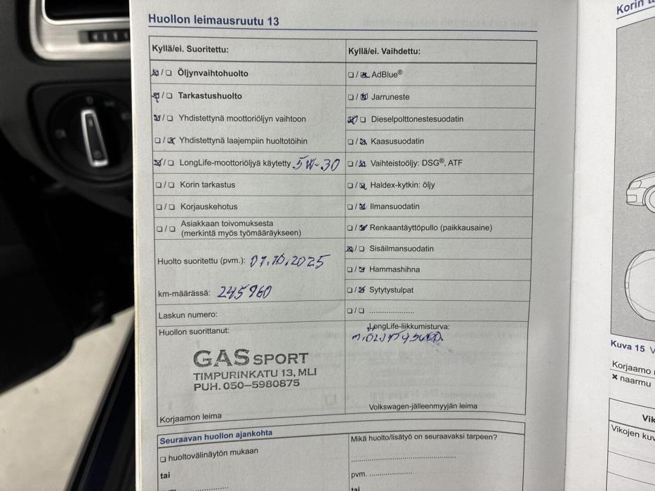 VOLKSWAGEN Golf 2014