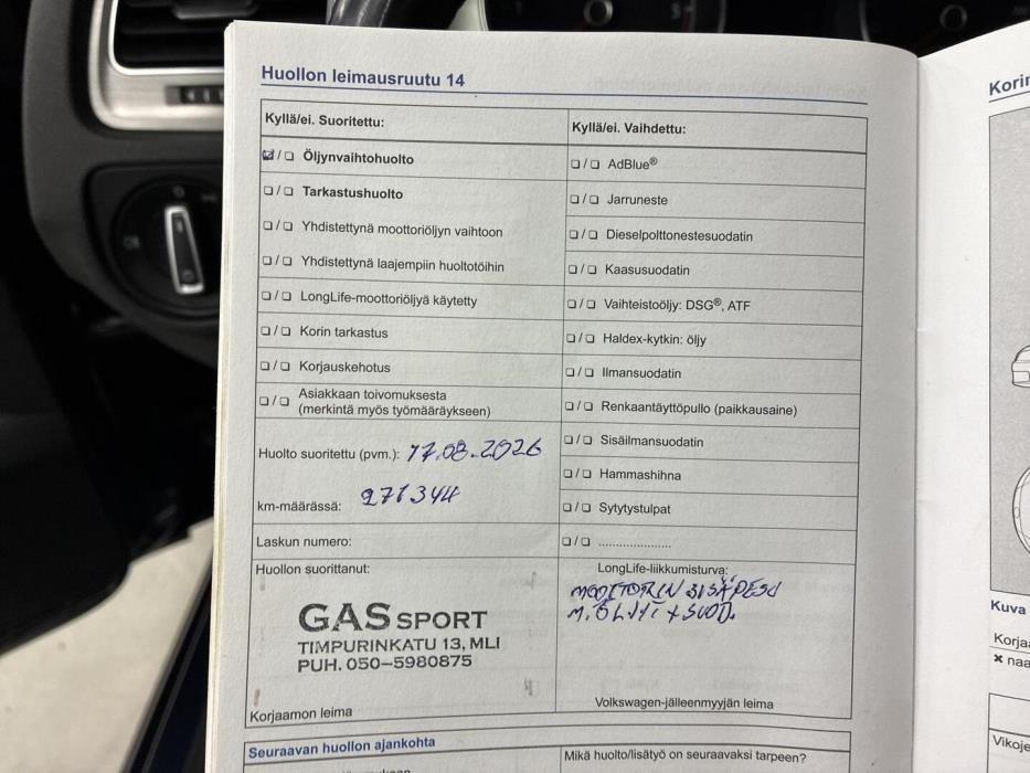 VOLKSWAGEN Golf 2014