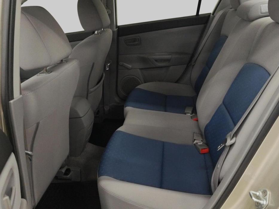 MAZDA Mazda3 2004