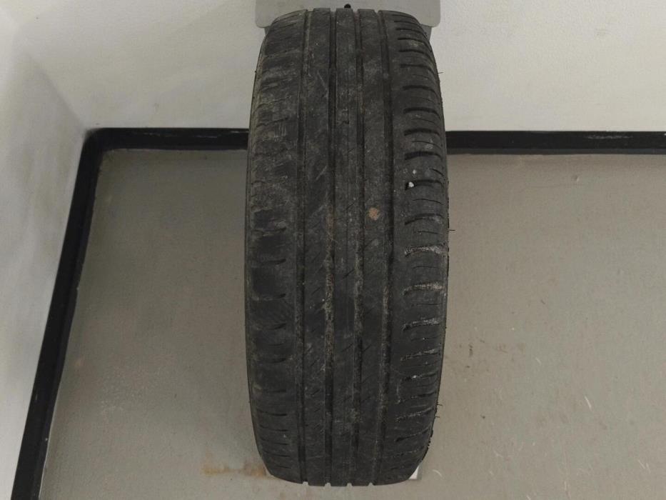 VOLKSWAGEN Polo 2006