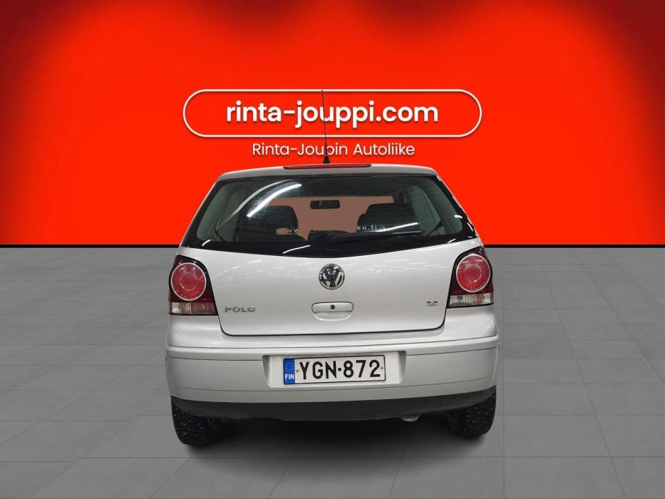 VOLKSWAGEN Polo 2006
