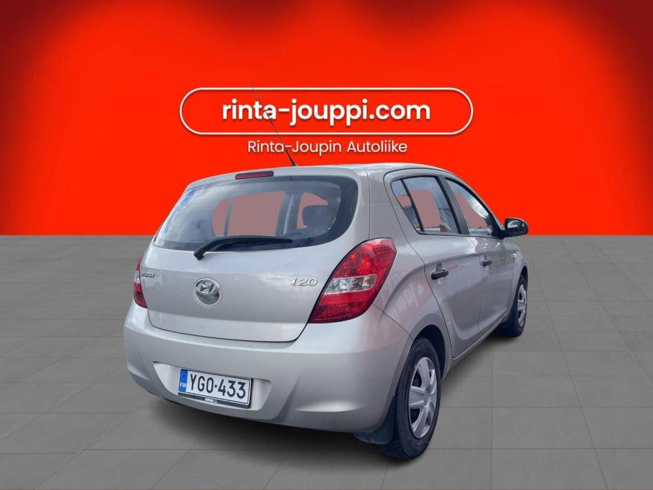 HYUNDAI i20 2010
