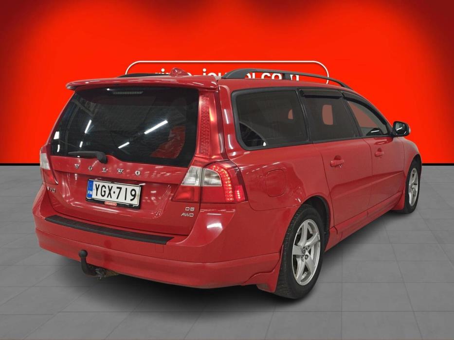 VOLVO V70 2008
