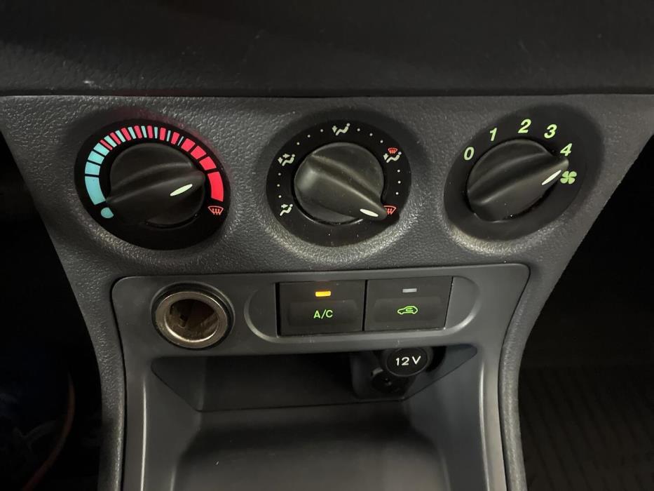 FORD Transit Connect 2012