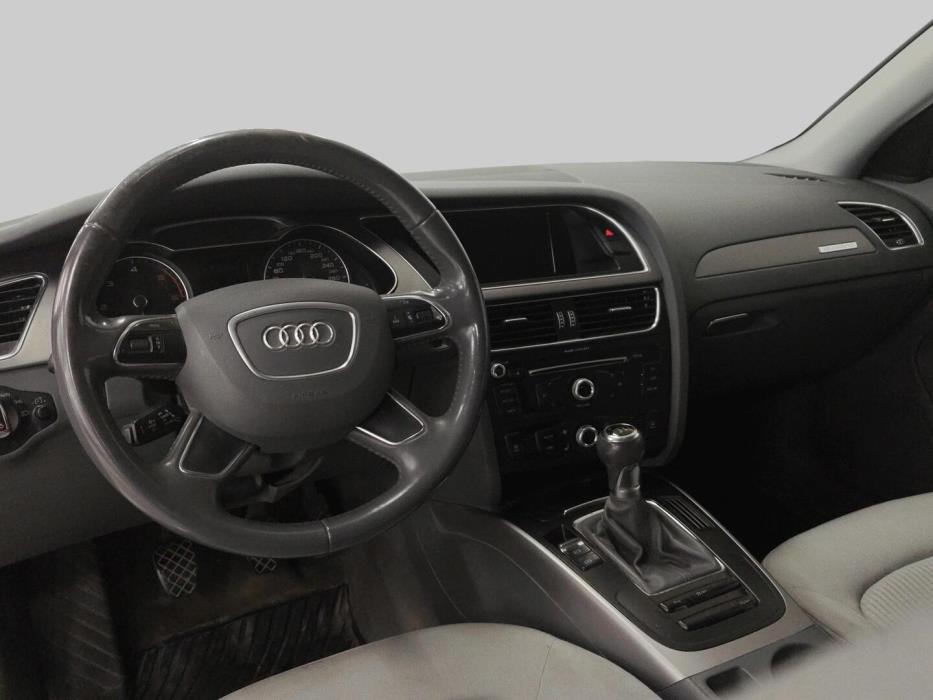 AUDI A4 2013