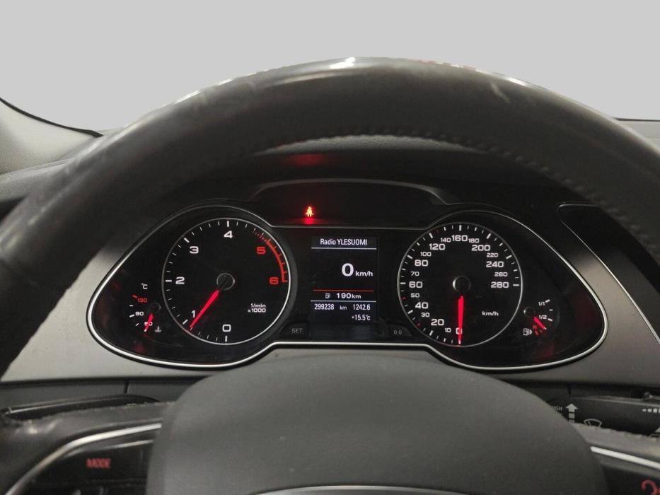 AUDI A4 2013