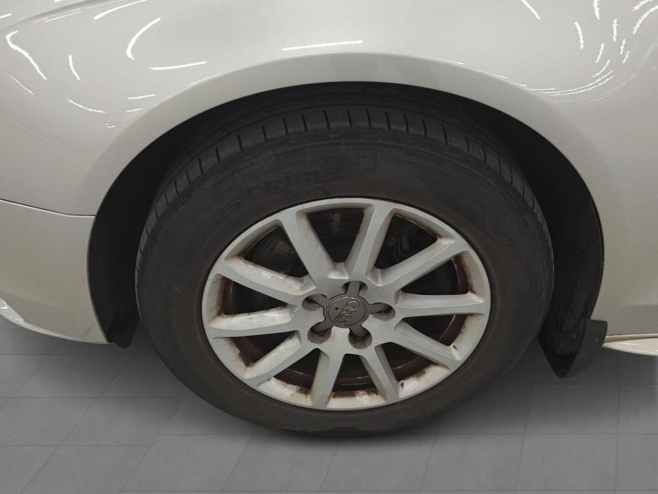 AUDI A4 2013