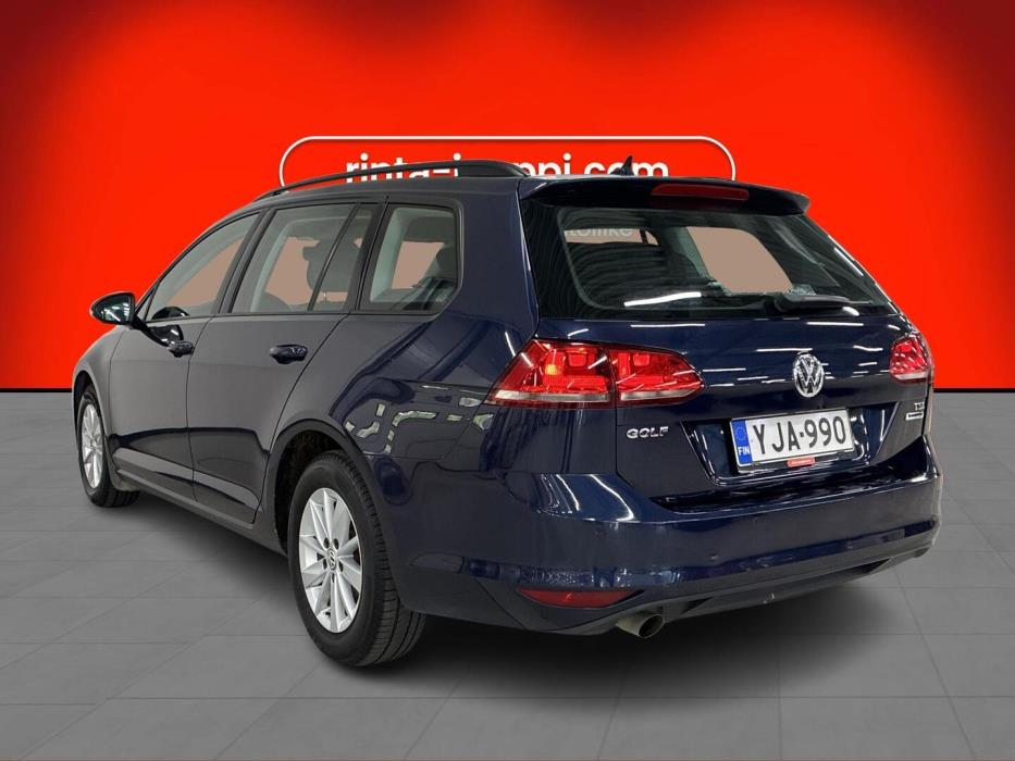 VOLKSWAGEN Golf 2016