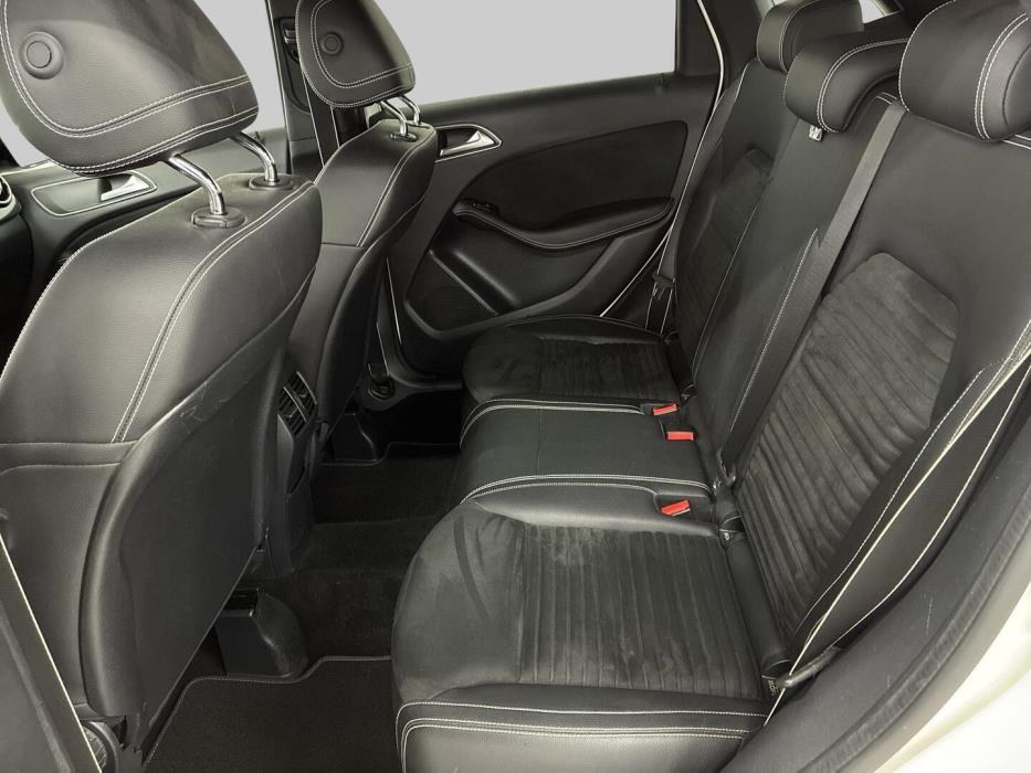 MERCEDES-BENZ B 2017