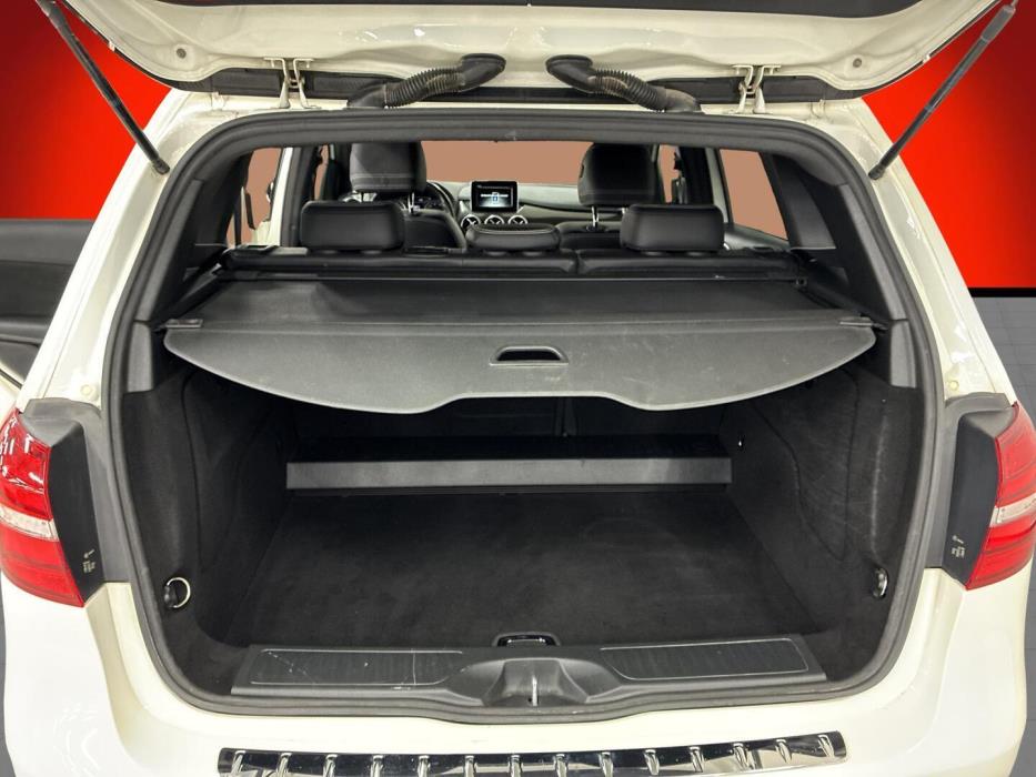 MERCEDES-BENZ B 2017