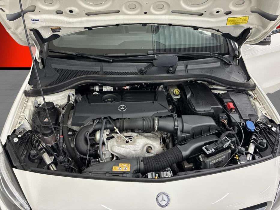MERCEDES-BENZ B 2017