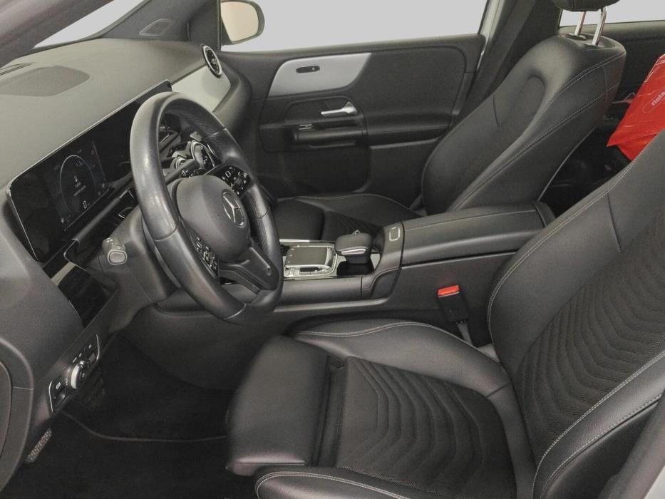 MERCEDES-BENZ B 2019