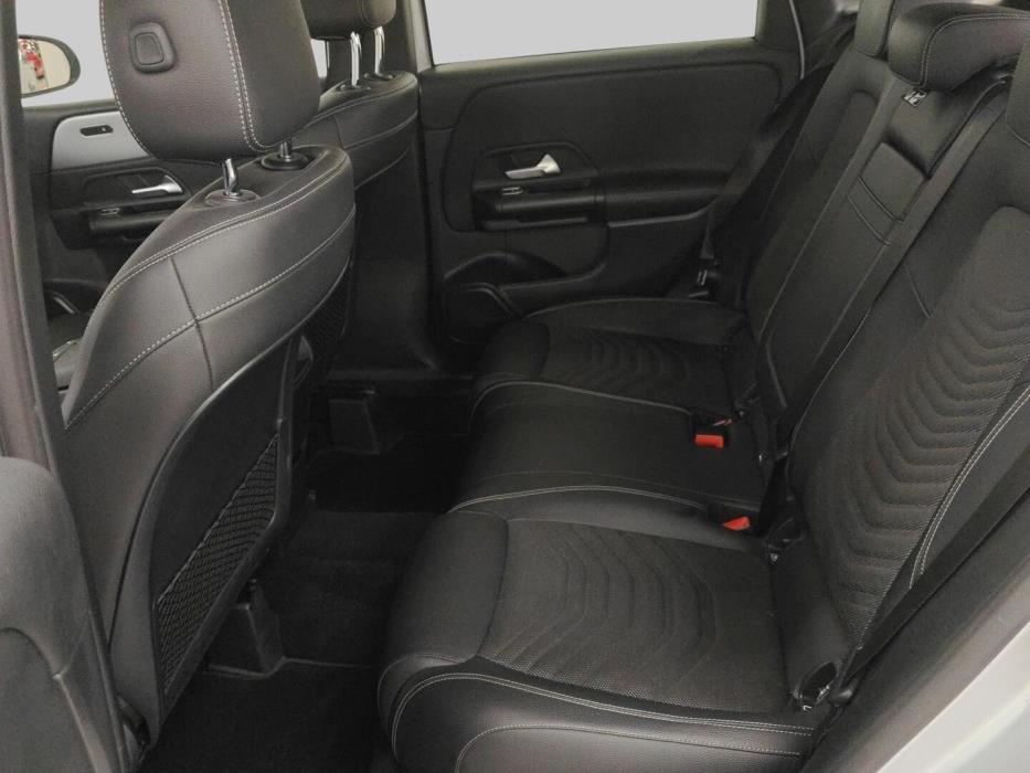 MERCEDES-BENZ B 2019