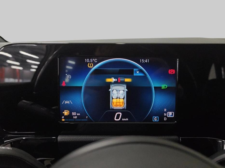 MERCEDES-BENZ B 2019