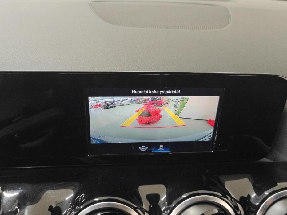 MERCEDES-BENZ B 2019