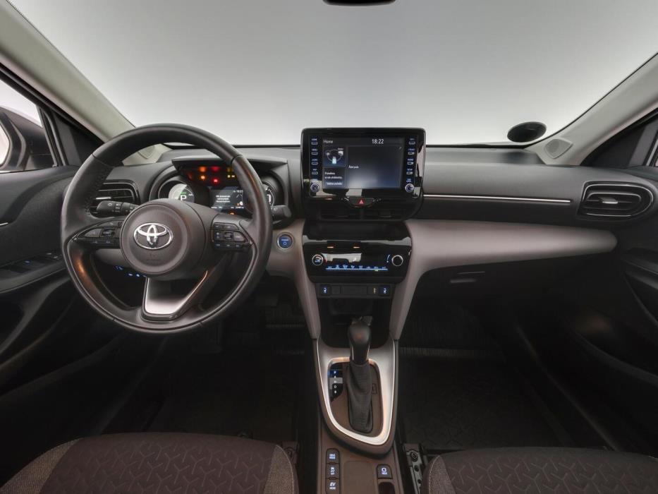 TOYOTA YARIS CROSS 2022