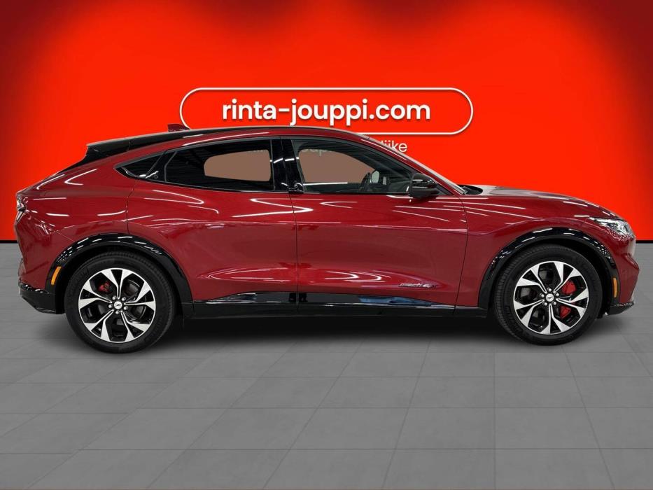 FORD MUSTANG MACH-E 2021