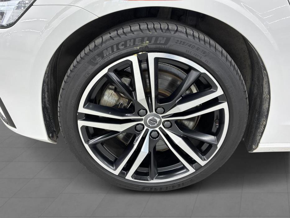 VOLVO S60 2021