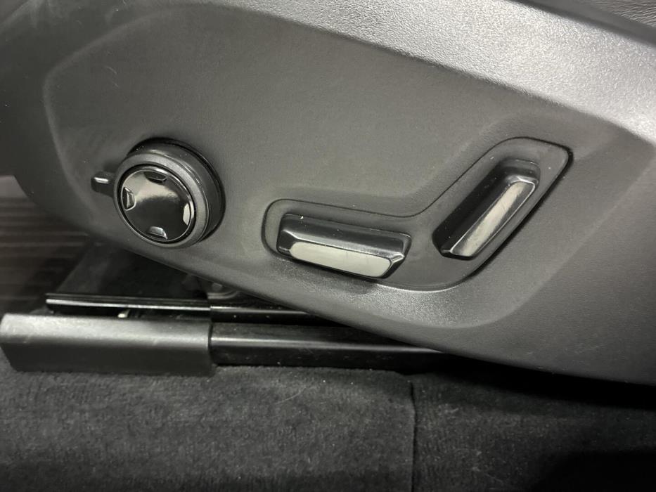 VOLVO XC60 2024