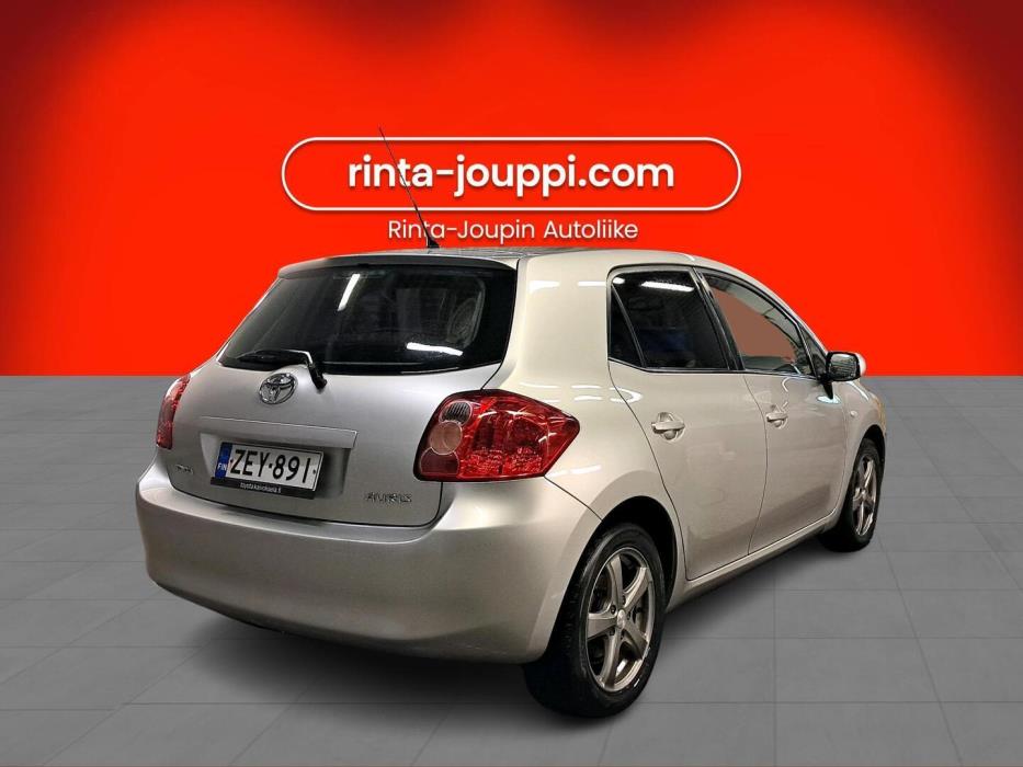 TOYOTA Auris 2007