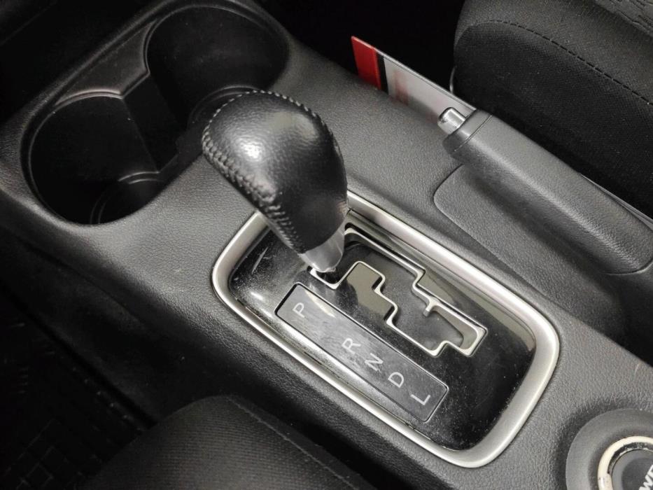 MITSUBISHI Outlander 2014