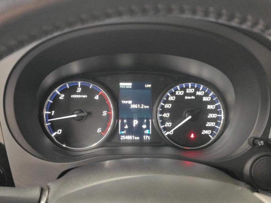 MITSUBISHI Outlander 2014