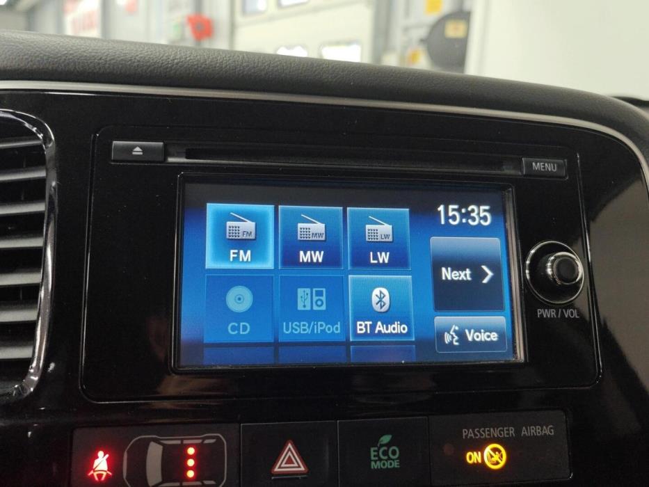 MITSUBISHI Outlander 2014