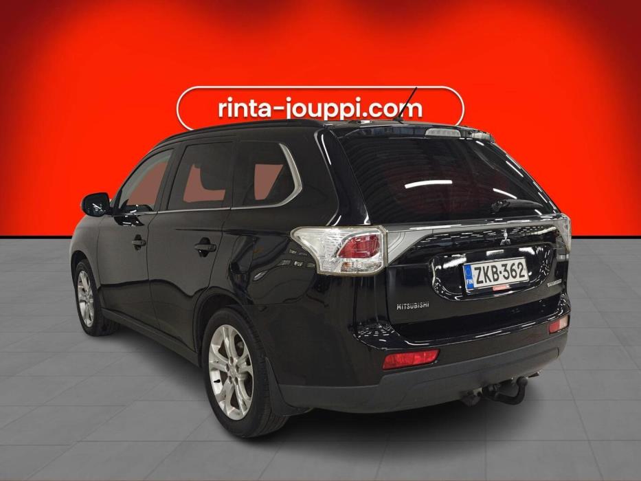 MITSUBISHI Outlander 2014