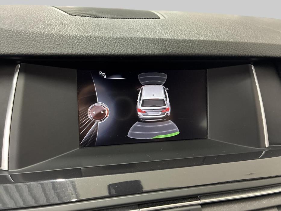 BMW 520 2015