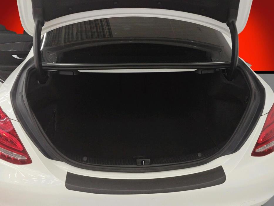MERCEDES-BENZ C 2016