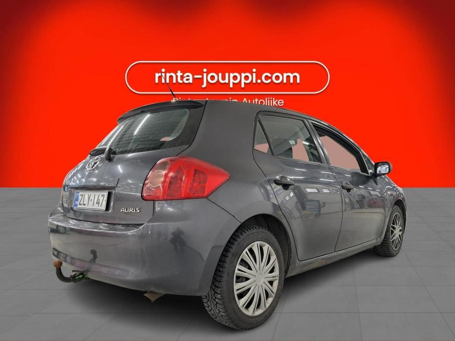 TOYOTA Auris 2007