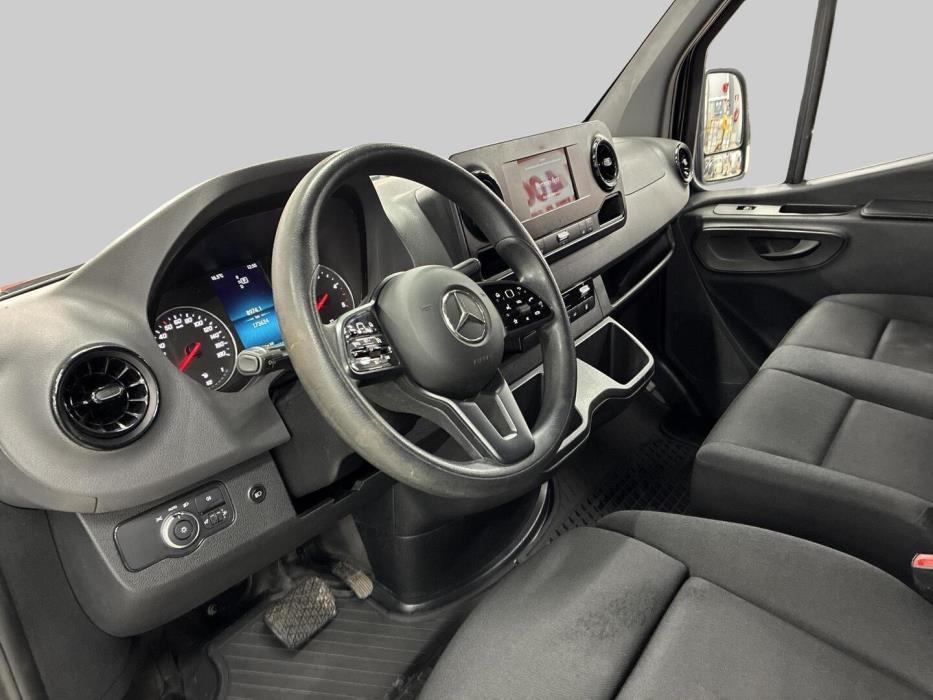 MERCEDES-BENZ Sprinter 2019